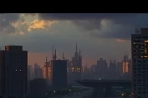 锦城旧事里老街青砖墙与晾衣竹竿的清晨